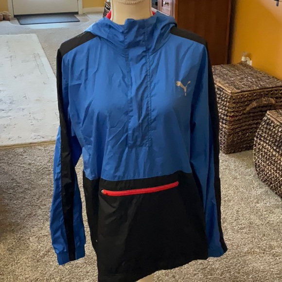 Puma Men’s Size Small Wind Cell Hooded Training Jacket, Great Condition! - Picture 1 of 11